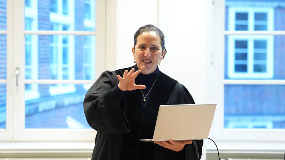 Die beiden Teilnehmer des sogenannten Potsdam-Treffens, Ulrich Vosgerau und Gernot Mörig, sind mit ihren Klagen gegen «Correctiv» gescheitert.  / Foto: Marcus Brandt/dpa