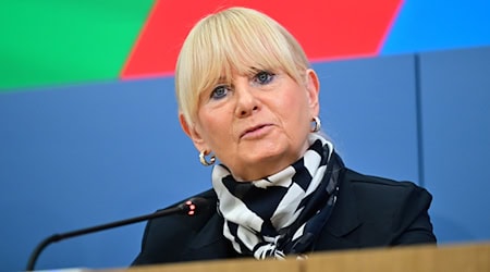 Glaubt an die Berliner Olympia-Bewerbung: Senatorin Iris Spranger. / Foto: Sebastian Christoph Gollnow/dpa