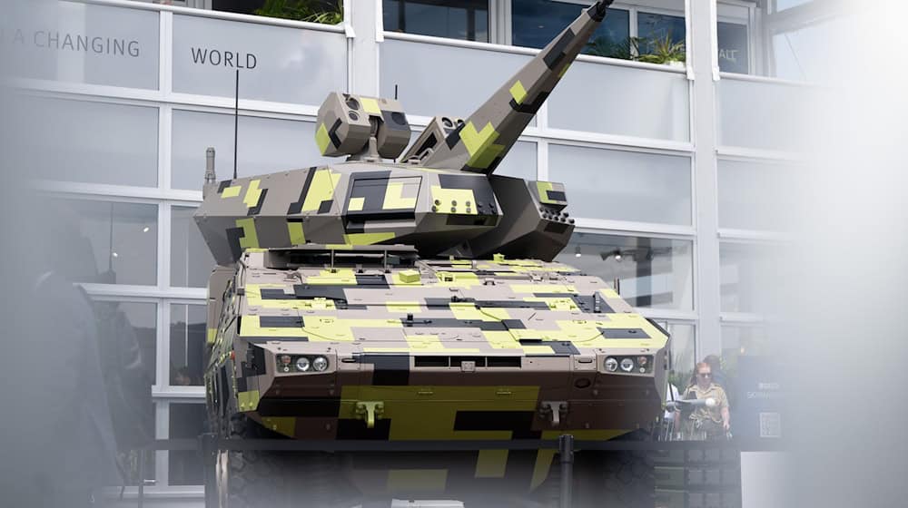 Die deutsche Rüstungsindustrie soll nach dem Willen der Bundesregierung enger mit Partnern in der Ukraine kooperieren. (Symbolbild) / Foto: Sebastian Gollnow/dpa