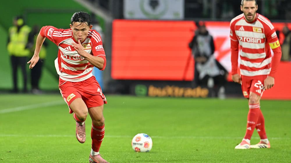 Kapitän Christopher Trimmel ist bei Union Berlin als Anführer gefragt. (Archivbild) / Foto: Swen Pförtner/dpa