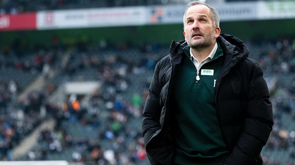 Viel Frust gab es für Augsburgs Trainer Manuel Baum beim 0:4 in Mönchengladbach. / Foto: Marius Becker/dpa