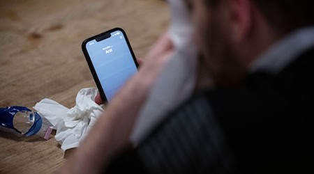 Die telefonische Krankschreibung sei kein Luxus, sagt der Landesbeirat für Menschen mit Behinderung. / Foto: Hannes P Albert/dpa