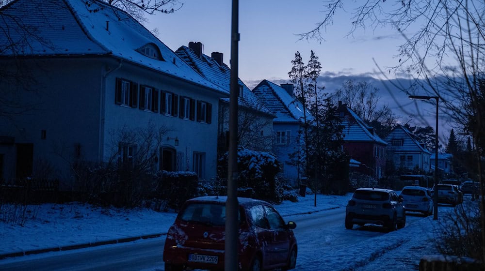 Im Berliner Südwesten sind weiterhin tausende von Haushalten ohne Strom.  / Foto: Christophe Gateau/dpa