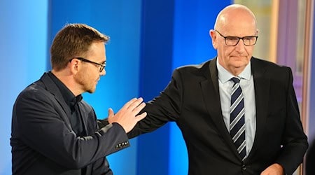 Brandenburgs SPD-Ministerpräsident Dietmar Woidke und CDU-Landeschef Jan Redmann sprechen über eine gemeinsame Koalition (Archivbild). / Foto: Kay Nietfeld/dpa
