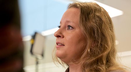 Brandenburgs BSW-Landesvorsitzende Benda wirft der SPD vor, bewusst den Bruch vorbereitet zu haben (Archivbild). / Foto: Michael Bahlo/dpa