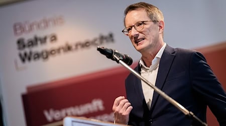 BSW-Landeschef Alexander King ist einer der beiden Spitzenkandidaten der Partei für die anstehende Abgeordnetenhauswahl im Septemer. / Foto: Christoph Soeder/dpa