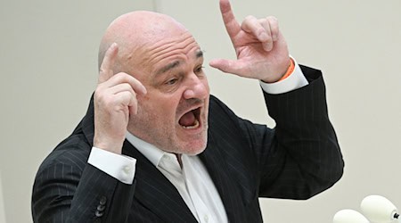 Robert Crumbach meint, das BSW habe sich zu stark verändert. (Archivbild) / Foto: Jens Kalaene/dpa