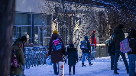 An einigen Schulen im Südwesten Berlins wurden Notbetreuungen eingerichtet. / Foto: Britta Pedersen/dpa