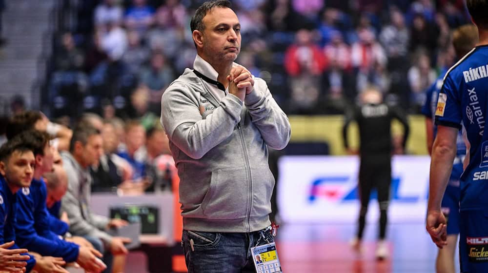 Für Bob Hanning war es das erste EM-Spiel als Trainer der italienischen Handball-Nationalmannschaft. / Foto: Luigi Canu/LiveMedia-IPA/ZUMA Press Wire/dpa