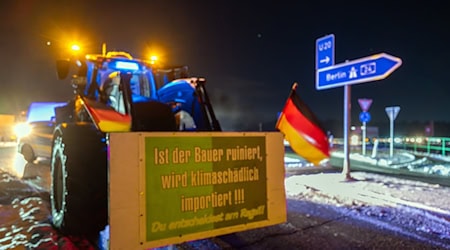 Es ist nicht der erste Protest auf der Autobahn. (Archivbild) / Foto: Soeren Stache/dpa