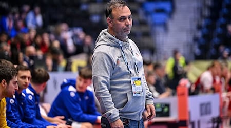 Bob Hanning war mit Italien in der Vorrunde ausgeschieden.  / Foto: Luigi Canu/LiveMedia-IPA/ZUMA Press Wire/dpa