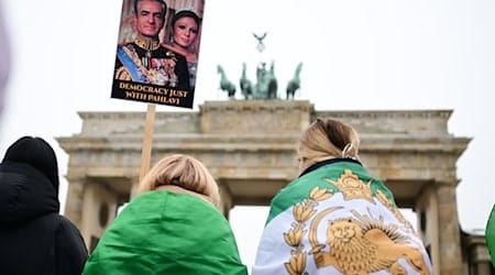 Bereits am Wochenende waren in Berlin rund 1.400 Menschen in Berlin auf die Straße gegangen. / Foto: Sebastian Christoph Gollnow/dpa