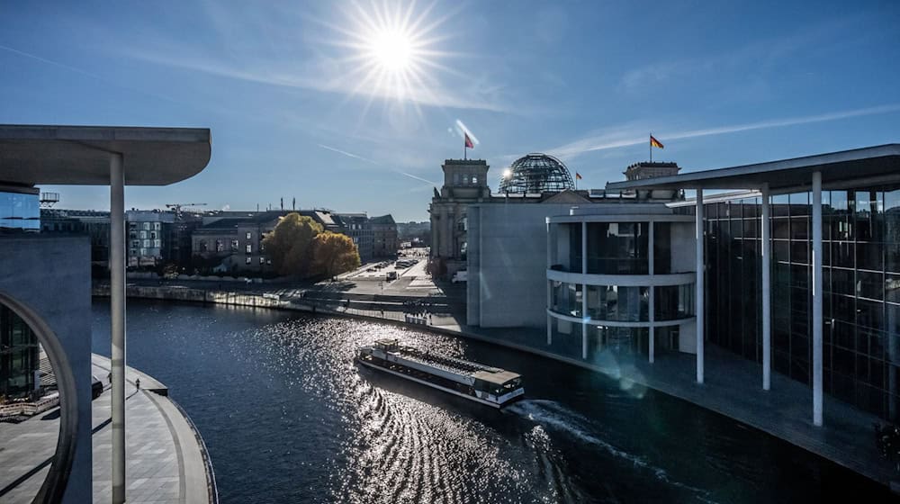In Berlin wird bei eisigen Temperaturen Sonne erwartet. (Symbolbild) / Foto: Michael Kappeler/dpa