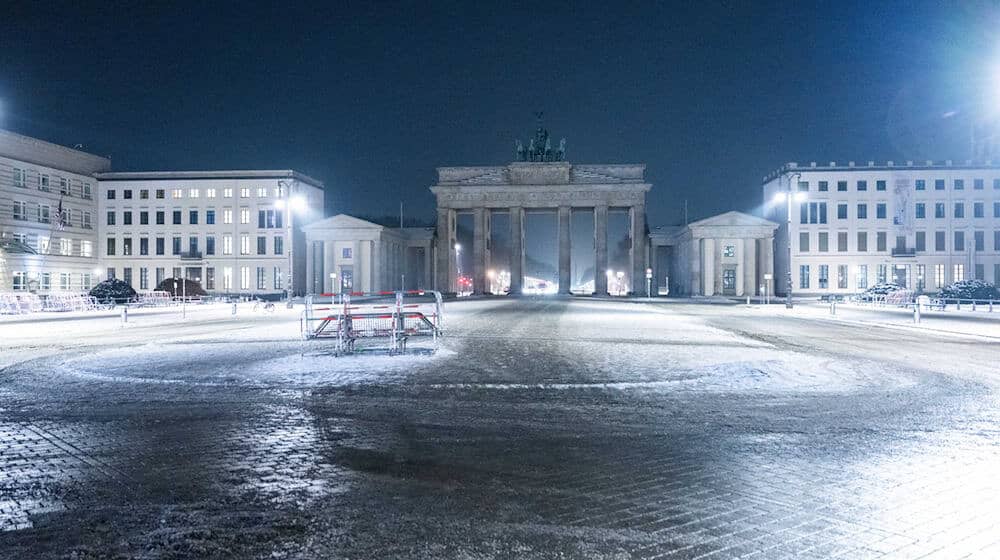 Reichlich Schneefall wurde zunächst für Berlin vorhergesagt. / Foto: Christophe Gateau/dpa