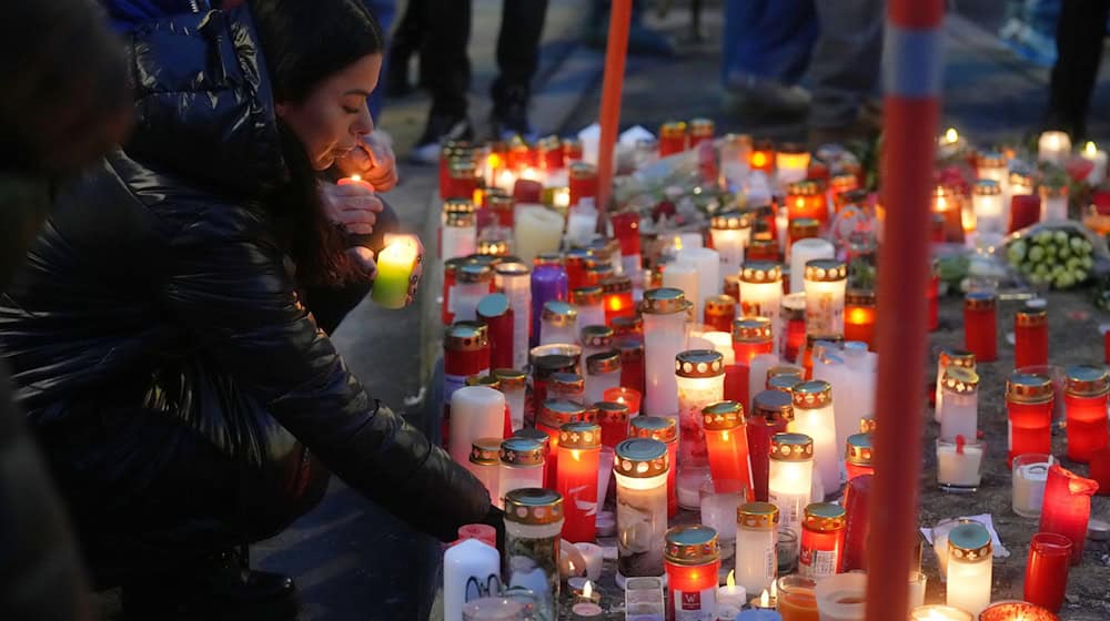 Ein Opfer der tödlichen Silvesterparty in Crans-Montana wird in Berlin behandelt. / Foto: Antonio Calanni/AP/dpa