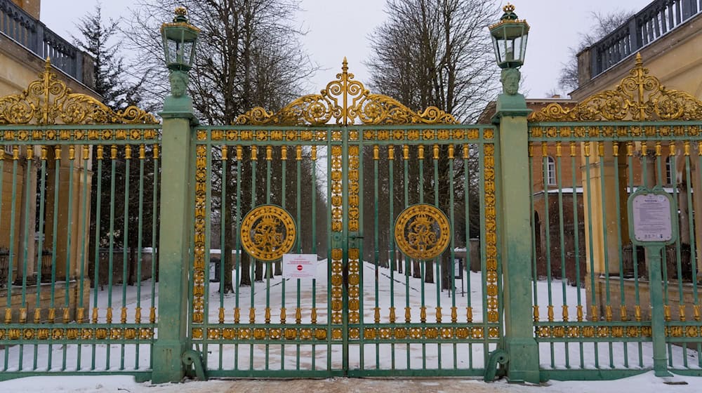 Auf Grund der Witterungsverhältnisse hat die Stiftung Preußische Schlösser und Gärten Berlin-Brandenburg die Parks und Gärten geschlossen. (Archivbild) / Foto: Georg Moritz/dpa