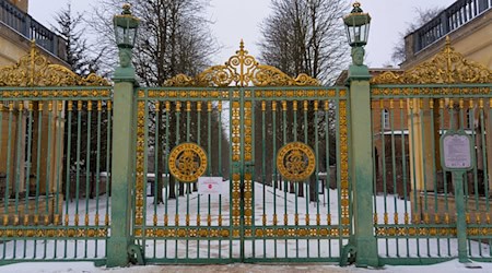 Auf Grund der Witterungsverhältnisse hat die Stiftung Preußische Schlösser und Gärten Berlin-Brandenburg die Parks und Gärten geschlossen. (Archivbild) / Foto: Georg Moritz/dpa