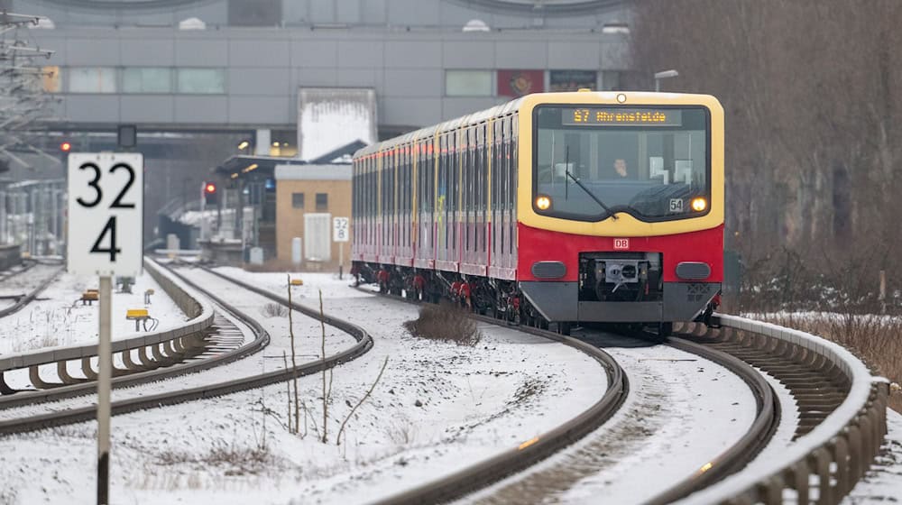 Einige Weichen müssen am Montagmorgen repariert werden. (Symbolbild) / Foto: Soeren Stache/dpa
