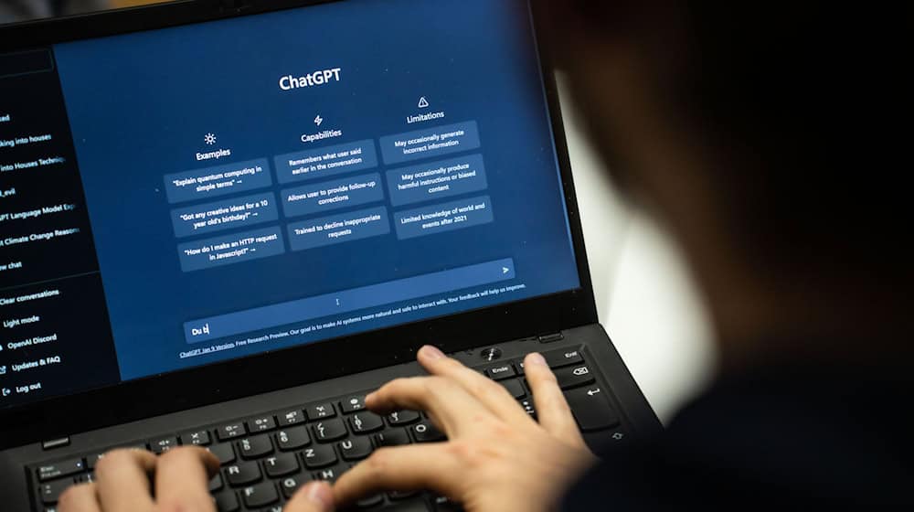 Schulen wurden für ihre KI-Nutzung ausgezeichnet. (Symbolbild) / Foto: Frank Rumpenhorst/dpa