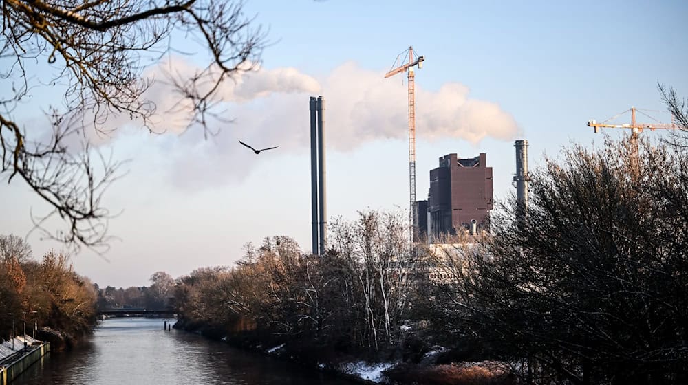 Im Südwesten Berlins gibt es wieder Strom, aber nicht alle Probleme sind gelöst. (Archivbild)  / Foto: Britta Pedersen/dpa