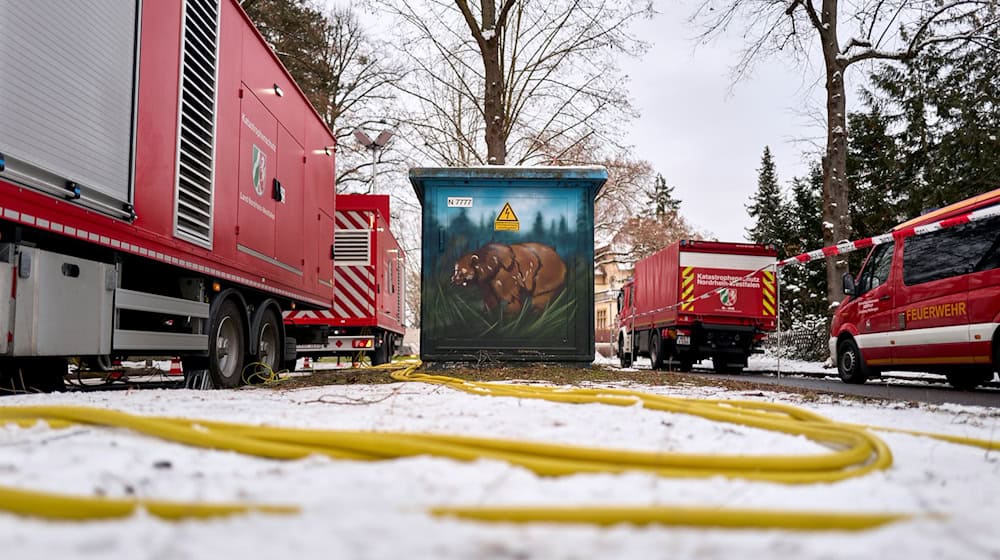 Hilfe kommt nach dem Stromausfall im Südwesten Berlins auch aus anderen Bundesländern.  / Foto: Michael Ukas/dpa