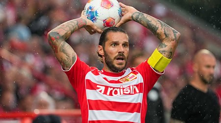 Der Österreicher bleibt den Eisernen treu. (Archivbild) / Foto: Soeren Stache/dpa