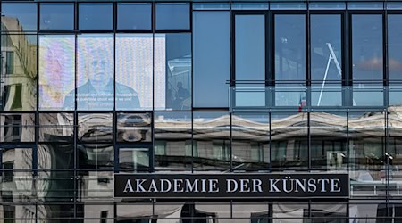 Die Auszeichnung wird im März in der Akademie der Künste verliehen. (Archivbild) / Foto: Britta Pedersen/dpa