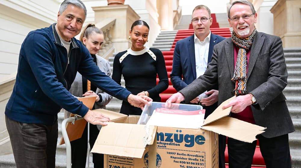 Die Volksinitiative sammelte mehr Stimmen als gefordert. / Foto: Sebastian Christoph Gollnow/dpa