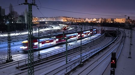 Der DWD hat seine Unwetterwarnung für Berlin aufgehoben. / Foto: Christophe Gateau/dpa
