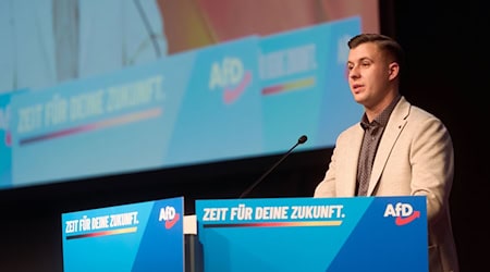 Der Vorsitzende der AfD-Jugendorganisation Generation Deutschland, Jean-Pascal Hohm, ist zu Gast bei der Gründung des Landesverbands Brandenburg. (Archivbild) / Foto: Thomas Frey/dpa