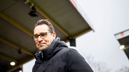 Michael Preetz nach Ski-Unfall in Österreich mit mehreren Rippenbrüchen im Krankenhaus