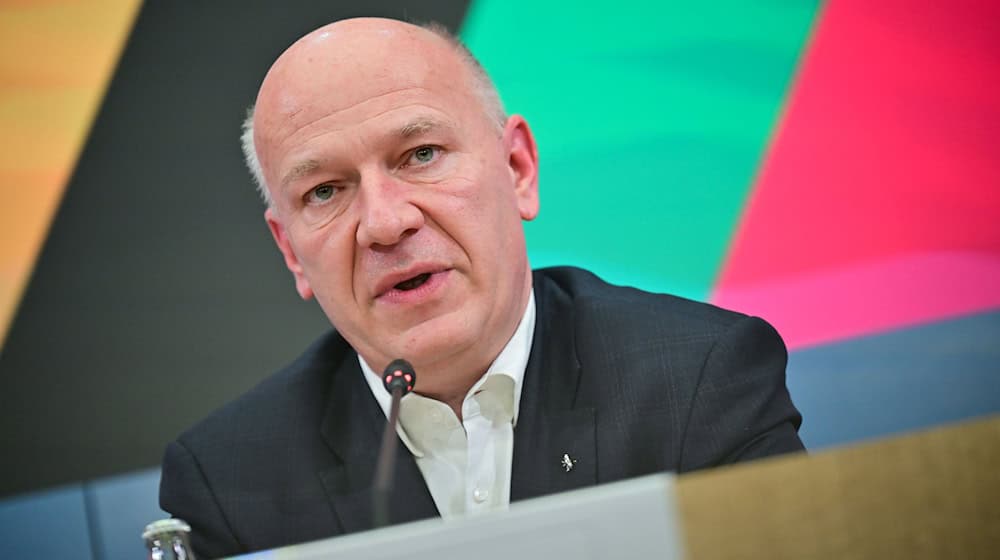 Der Regierende Bürgermeister Kai Wegner will die Olympischen Spiele nach Berlin holen. (Archivbild) / Foto: Sebastian Christoph Gollnow/dpa