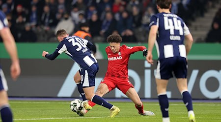 Freiburgs Derry Scherhant spielte bis zum Sommer bei den Berlinern.  / Foto: Andreas Gora/dpa