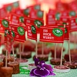 Die Wurst der Marke «Eberswalder» kommt bald nicht mehr aus Brandenburg. Die traditionsreiche Wurstfabrik in der Region bei Eberswalde schließt. (Symbolbild)  / Foto: Soeren Stache/dpa