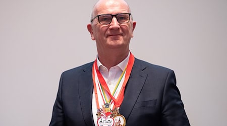 Brandenburgs Ministerpräsident Woidke (SPD) ist seit 2013 im Amt. Er zeigt sich offen für eine mögliche weitere Amtszeit. (Archivbild) / Foto: Markus Lenhardt/dpa