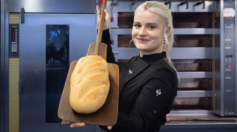 Die angehende Bäckermeisterin Lilly Jahn trainiert für die Weltmeisterschaften im März 2026 in Taiwan. / Foto: Soeren Stache/dpa