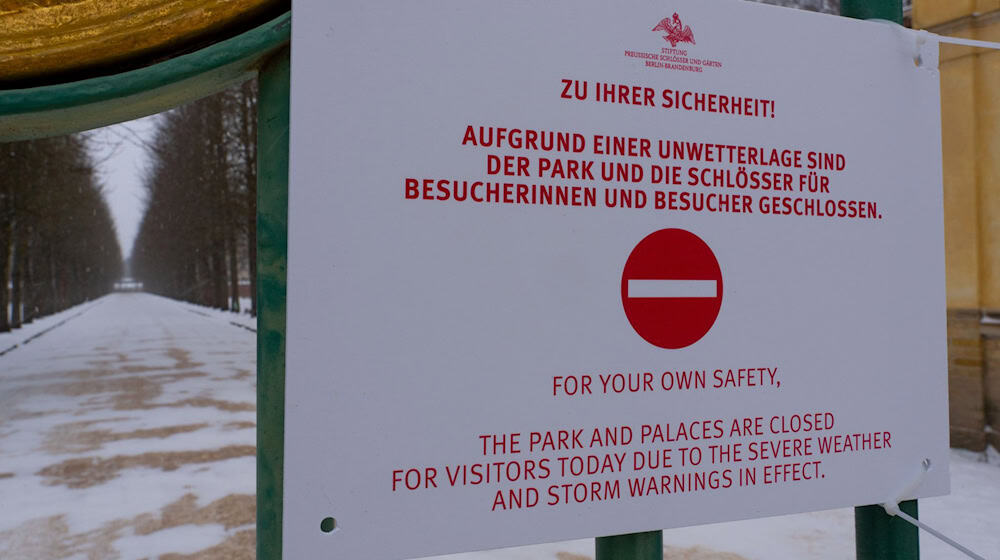 Parks der Schlösserstiftung sollen heute wegen der Eisglätte nicht betreten werden. (Archivbild)  / Foto: Georg Moritz/dpa