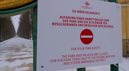 Parks der Schlösserstiftung sollen heute wegen der Eisglätte nicht betreten werden. (Archivbild)  / Foto: Georg Moritz/dpa