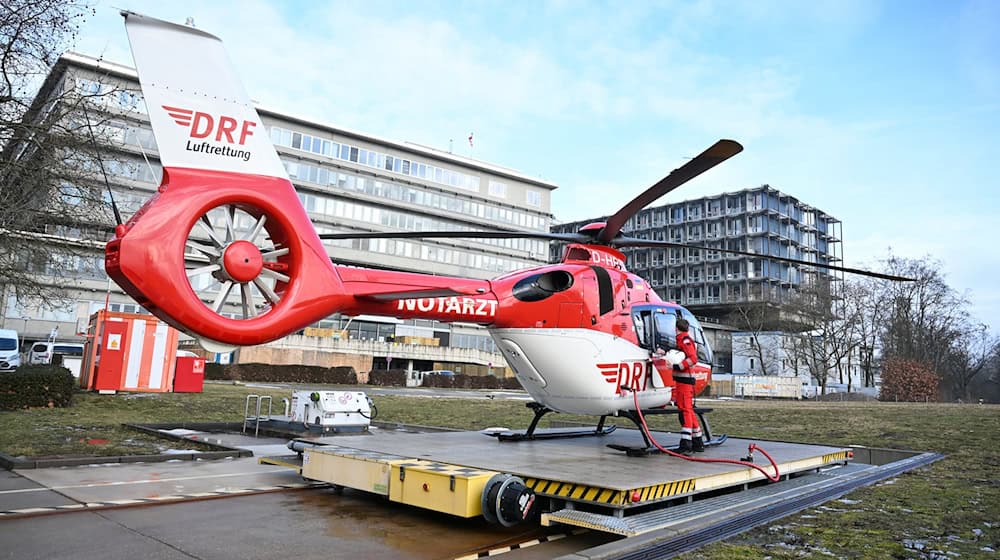 Mit der Übernahme der Station 31 am Charité Campus Benjamin betreibt die DRF Luftrettung alle drei Luftrettungsstationen in Berlin. / Foto: Elisa Schu/dpa
