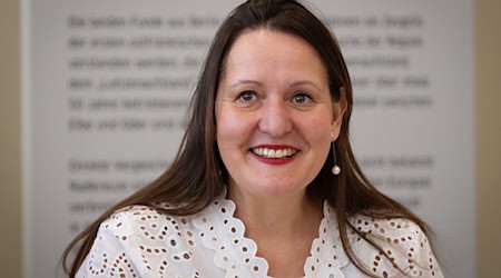 Die Brandenburger SPD-Politikerin Manja Schüle trägt in diesem Jahr den Titel Wissenschaftsministerin des Jahres (Archivbild). / Foto: Soeren Stache/dpa