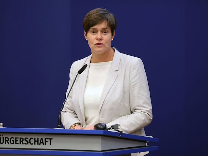 Krögers Kritik: Der Fernwärme-Ausbau werde durch die geplante Gesetzesänderung der Bundesregierung ausgebremst. (Archivbild) / Foto: Bernd Wüstneck/dpa