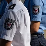 Zwei Polizeianwärter sind entlassen worden. (Symbolbild) / Foto: Paul Zinken/dpa