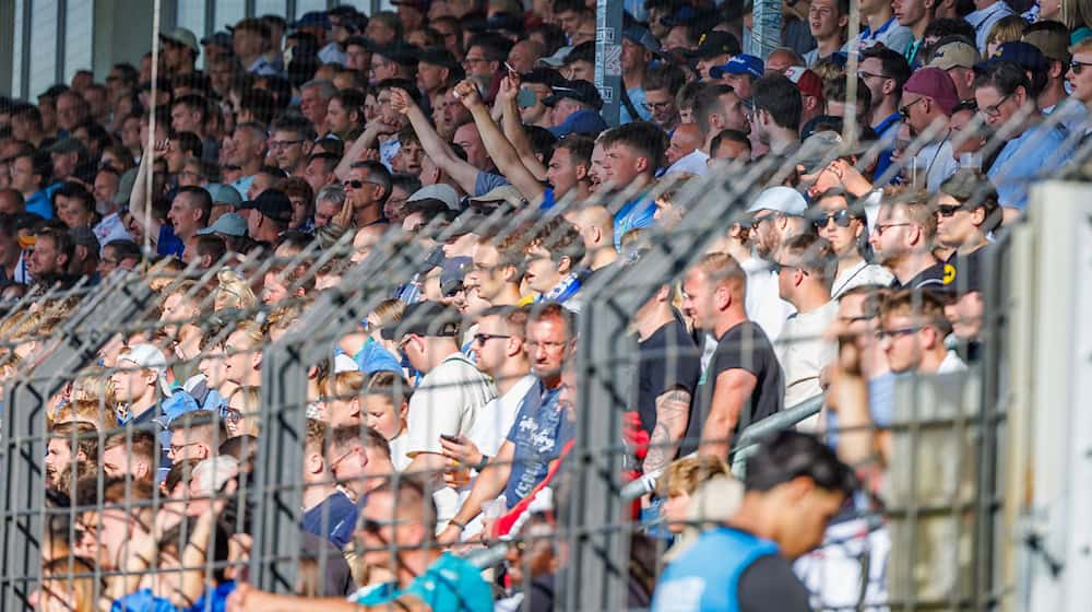 Beim Spiel in Potsdam war es zu dem Vorfall gekommen. (Archivbild) / Foto: Andreas Gora/dpa