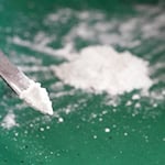 Auch Kokain wurde bei den Durchsuchungen sichergestellt. (Symbolbild) / Foto: Marcus Brandt/dpa