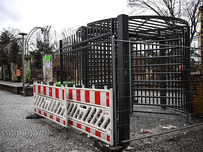 Der Polizeiliche Staatsschutz hat die Ermittlungen übernommen. (Archivbild) / Foto: Britta Pedersen/dpa