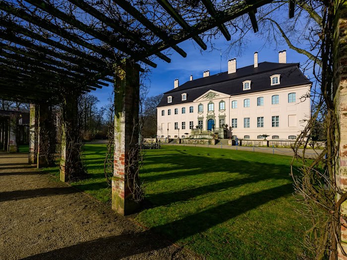 Am Freitag werden vom DWD stellenweise 18 Grad erwartet. / Foto: Patrick Pleul/dpa
