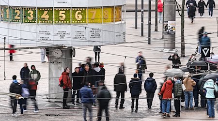 Der neue Berlin-Monitor enthält viele Daten zu den politischen und gesellschaftlichen Einstellungen der Menschen in Berlin. / Foto: Britta Pedersen/dpa