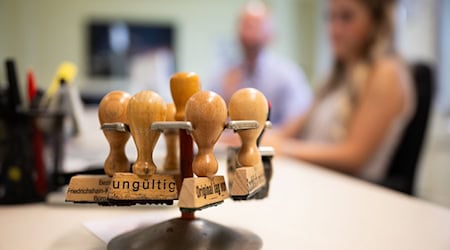 Die Berliner Verwaltung soll neu aufgestellt werden. (Archivbild) / Foto: Sebastian Gollnow/dpa