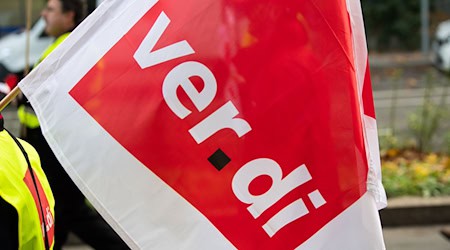 Die Gewerkschaft Verdi ruft zum Warnstreik im öffentlichen Dienst auf. (Symbolbild) / Foto: Tom Weller/dpa