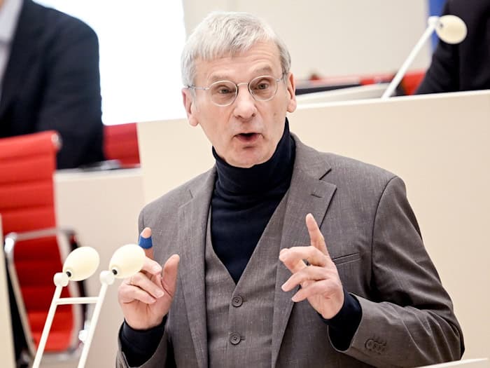 Die AfD fordert die Einsetzung eines Untersuchungsausschusses zu einer Flüchtlingsunterkunft in Flecken-Zechlin. (Symbolbild) / Foto: Britta Pedersen/dpa